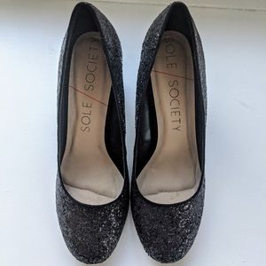 Sole Society Giselle Black block heels